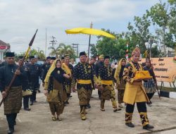 Ditabalkan Gelar Adat oleh LAM Kuansing, Bupati dan Wabup Sampaikan Terima Kasih