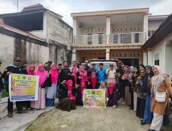 KELUARGA BESAR RANG CHANIAGO KABUPATEN SIAK SALURKAN DONASI BENCANA KE SUMATERA BARAT