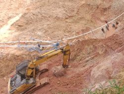 Bukan Sekadar Dompeng, Ekskavator Sumitomo Terekam di Lokasi PETI di Serosah